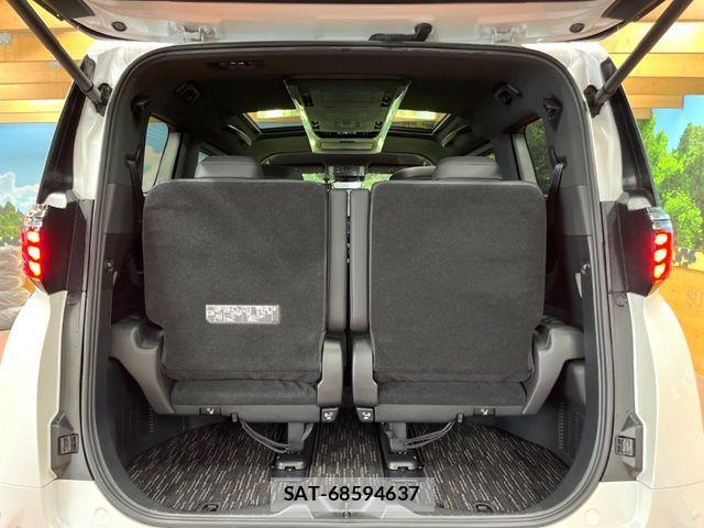 Toyota ALPHARD 2024-08 8206052-9