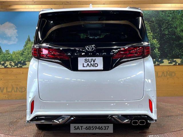 Toyota ALPHARD 2024-08 8206052-14