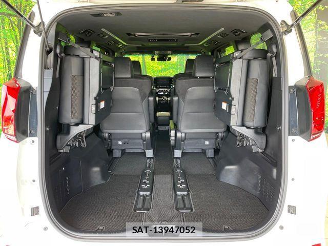 Toyota ALPHARD 2021-11 8206089-9
