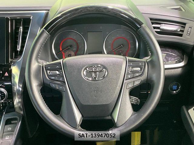 Toyota ALPHARD 2021-11 8206089-10