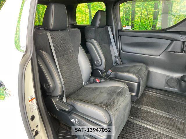 Toyota ALPHARD 2021-11 8206089-7