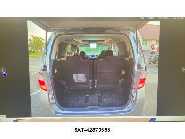 Toyota ALPHARD 2014-07 8206136-9