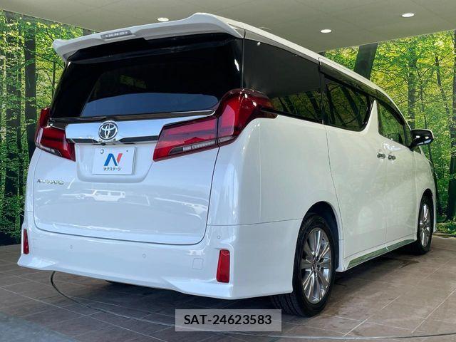 Toyota ALPHARD 2021-03 8206101-17
