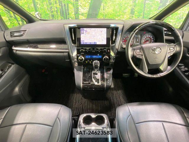 Toyota ALPHARD 2021-03 8206101-1