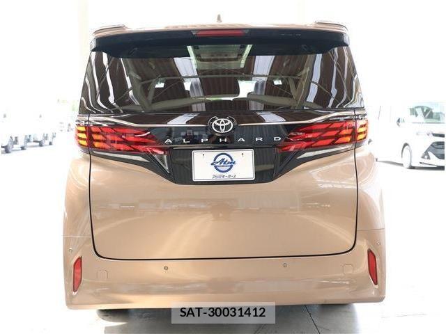 Toyota ALPHARD 2026-06 8206053-21