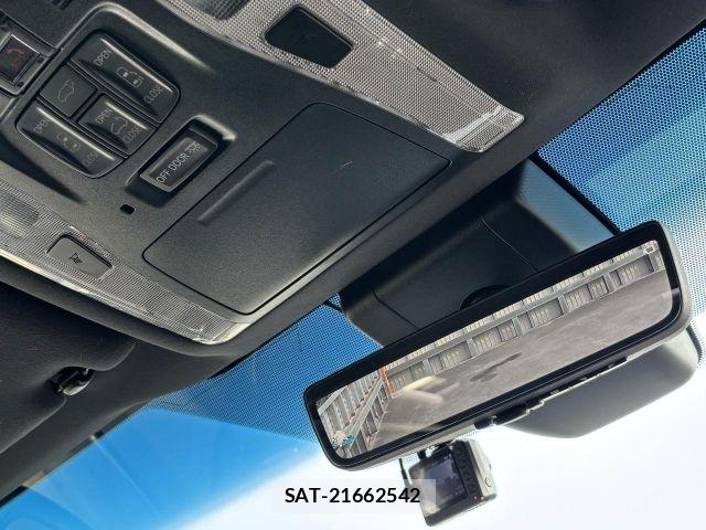 Toyota ALPHARD 2021-03 8206113-14