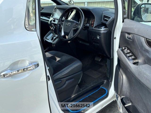 Toyota ALPHARD 2021-03 8206113-3