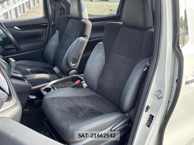 Toyota ALPHARD 2021-03 8206113-8