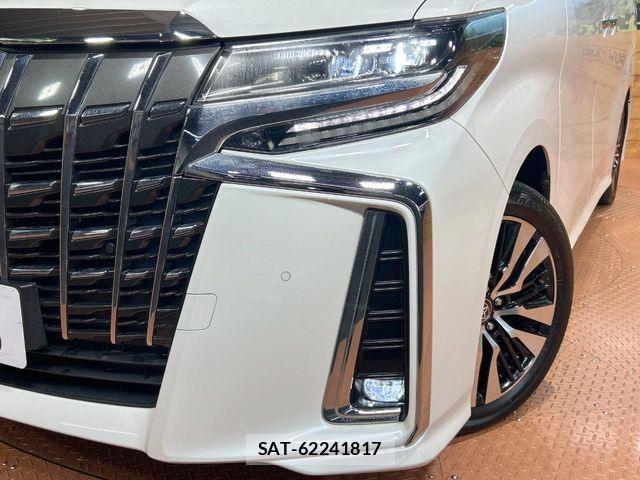 Toyota ALPHARD 2023-02 8206080-11
