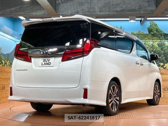 Toyota ALPHARD 2023-02 8206080-17