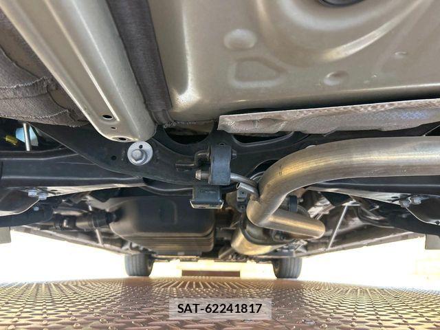 Toyota ALPHARD 2023-02 8206080-19