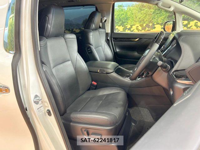 Toyota ALPHARD 2023-02 8206080-8