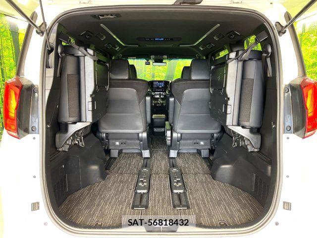 Toyota ALPHARD 2021-05 8206098-10