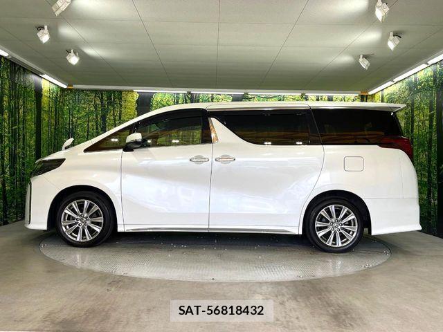 Toyota ALPHARD 2021-05 8206098-17