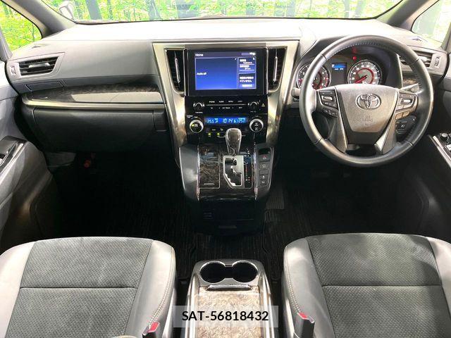 Toyota ALPHARD 2021-05 8206098-1