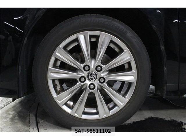 Toyota ALPHARD 2021-07 8206130-25