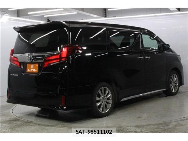 Toyota ALPHARD 2021-07 8206130-6