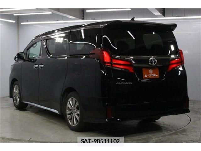 Toyota ALPHARD 2021-07 8206130-8