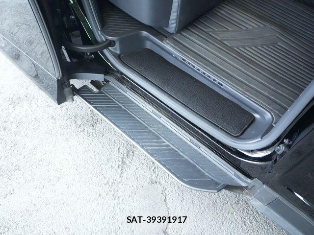 Toyota ALPHARD 2025-03 8206059-15