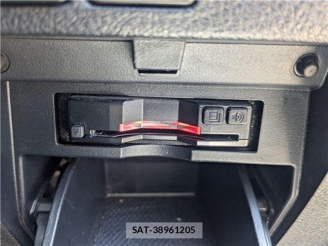 Toyota ALPHARD 2021-06 8206099-28