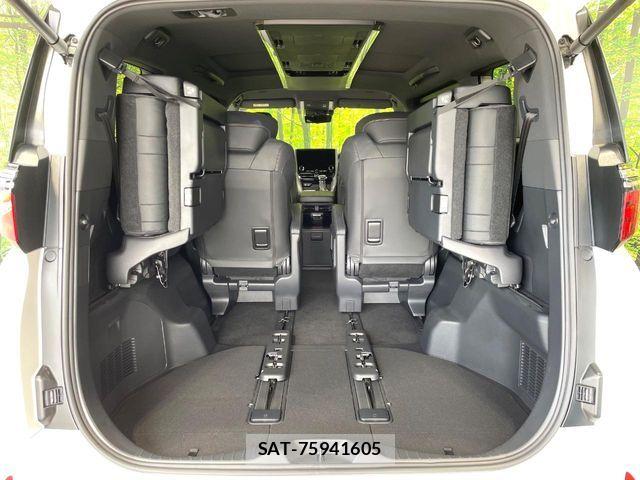 Toyota ALPHARD 2025-07 8206070-10