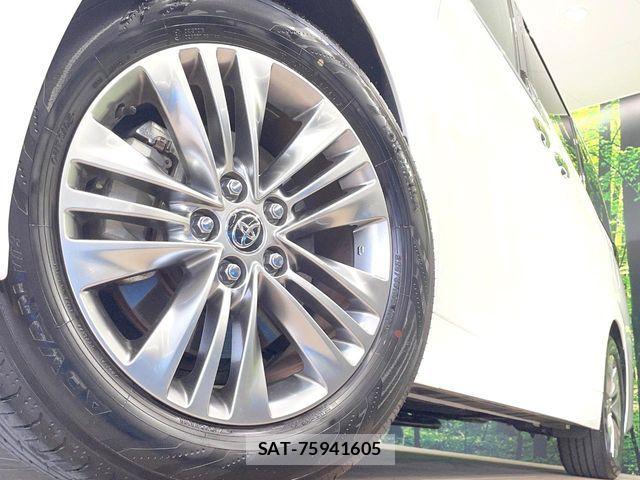 Toyota ALPHARD 2025-07 8206070-13