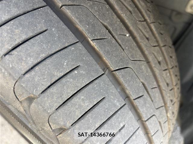 Toyota ALPHARD 2019-07 8206094-18