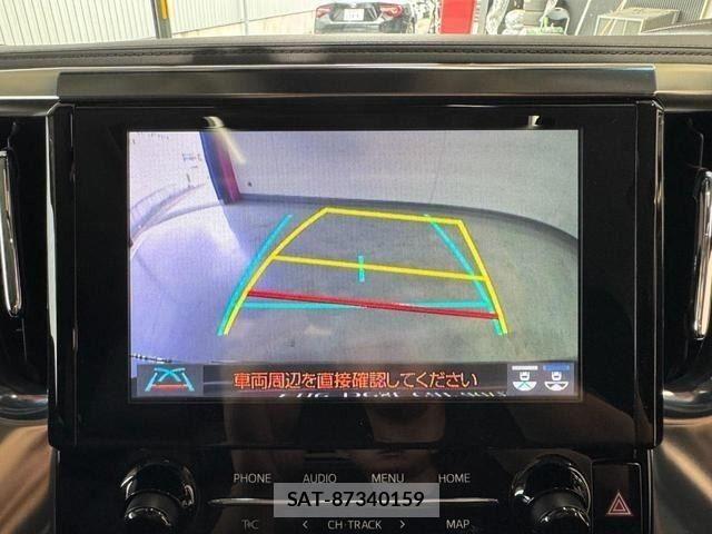 Toyota ALPHARD 2021-02 8206085-16