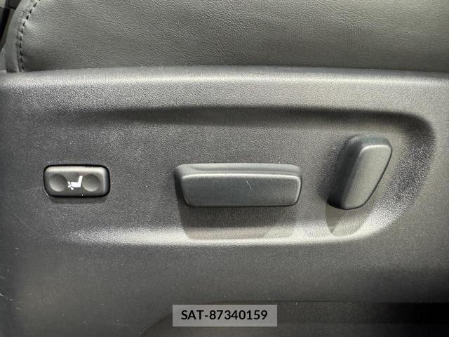Toyota ALPHARD 2021-02 8206085-24