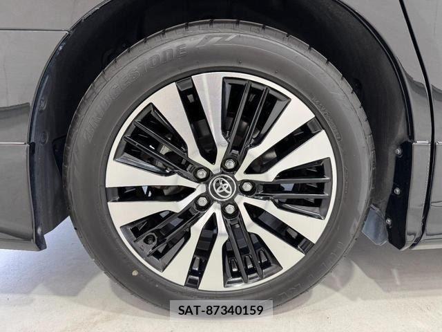 Toyota ALPHARD 2021-02 8206085-6