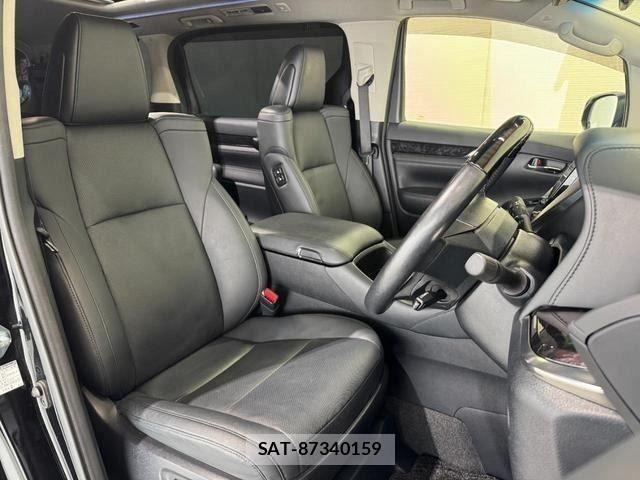 Toyota ALPHARD 2021-02 8206085-7