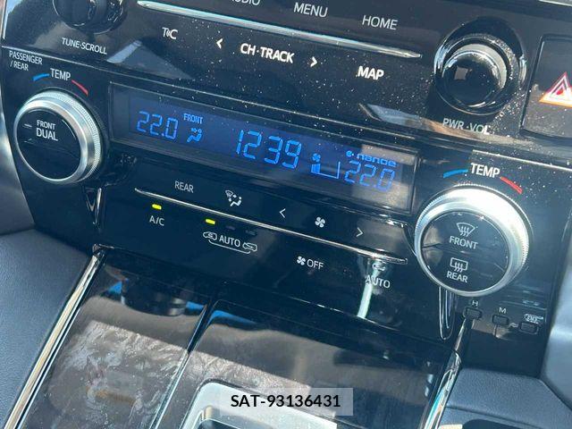 Toyota ALPHARD 2022-04 8206081-11