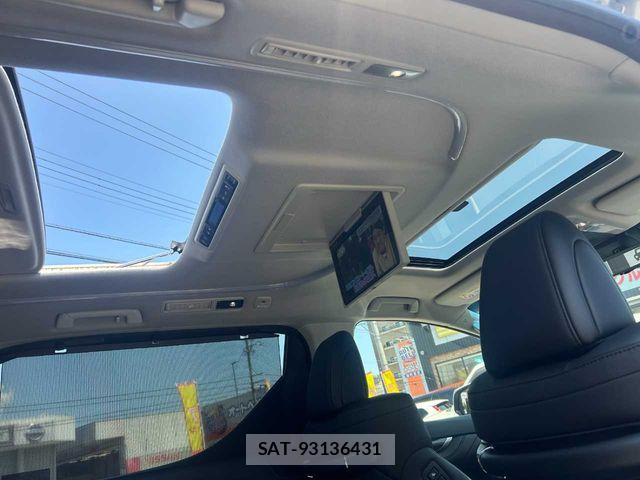 Toyota ALPHARD 2022-04 8206081-4