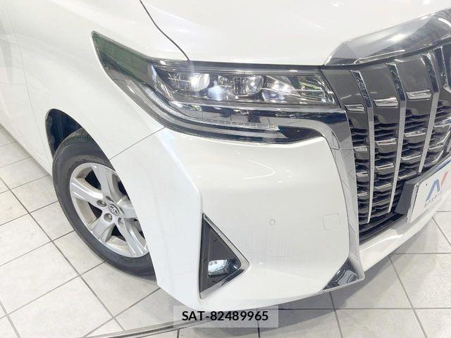 Toyota ALPHARD 2021-07 8206111-12