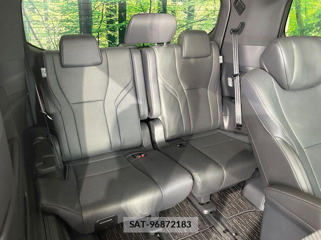 Toyota ALPHARD 2024-02 8206063-9