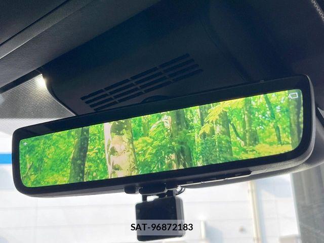 Toyota ALPHARD 2024-02 8206063-5