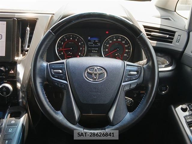 Toyota ALPHARD 2021-02 8206122-18
