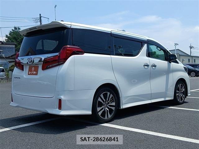 Toyota ALPHARD 2021-02 8206122-22