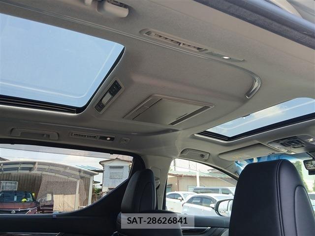 Toyota ALPHARD 2021-02 8206122-2