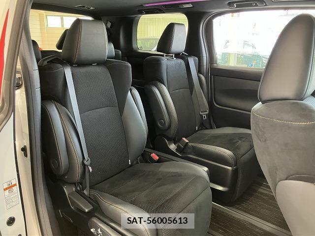 Toyota ALPHARD 2020-11 8206088-7