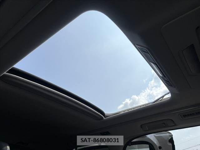 Toyota ALPHARD 2021-01 8206074-2