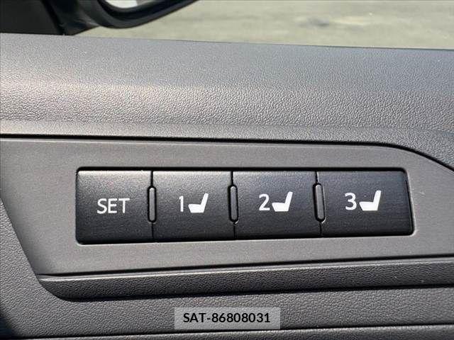 Toyota ALPHARD 2021-01 8206074-6
