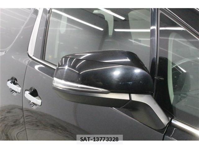 Toyota ALPHARD 2020-06 8206131-9