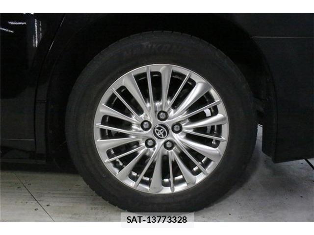 Toyota ALPHARD 2020-06 8206131-24