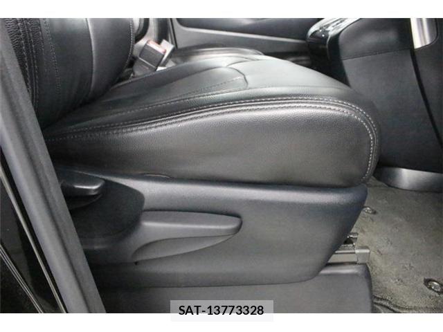 Toyota ALPHARD 2020-06 8206131-27