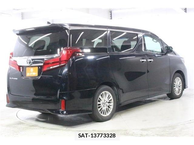 Toyota ALPHARD 2020-06 8206131-4