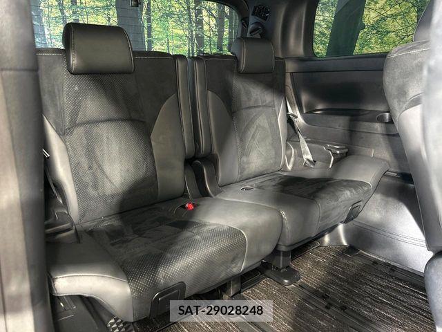 Toyota ALPHARD 2022-12 8206092-9