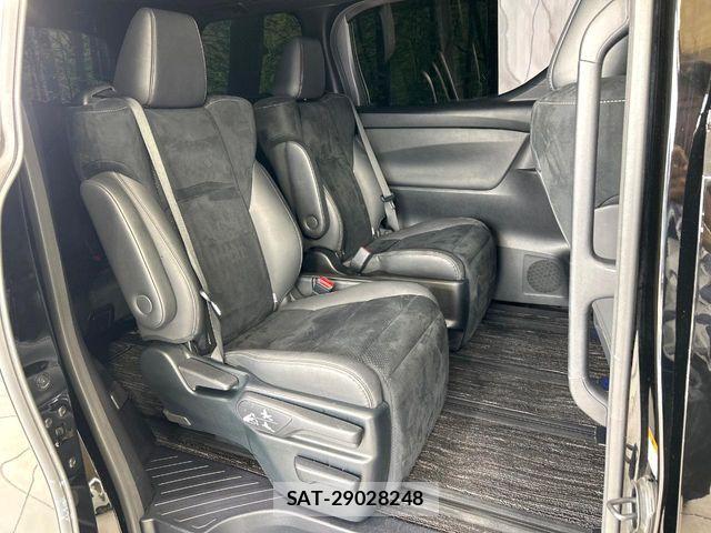 Toyota ALPHARD 2022-12 8206092-8