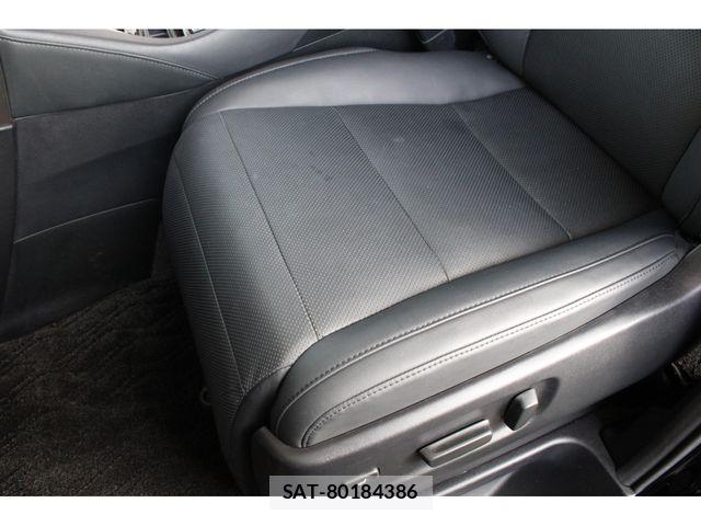 Toyota ALPHARD 2021-07 8206082-16