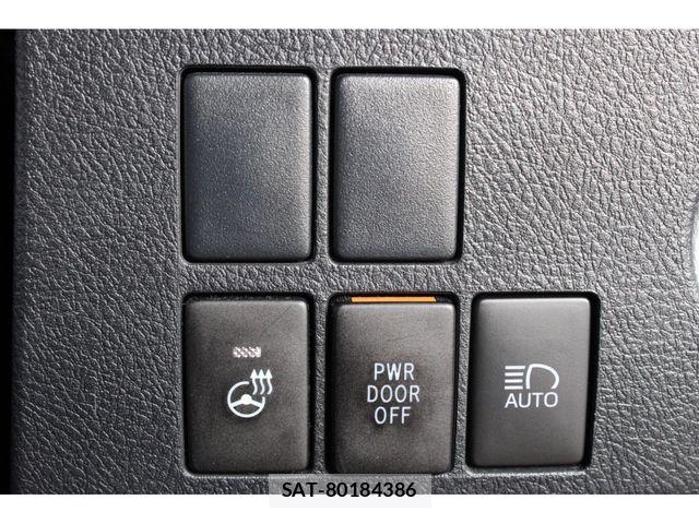 Toyota ALPHARD 2021-07 8206082-22